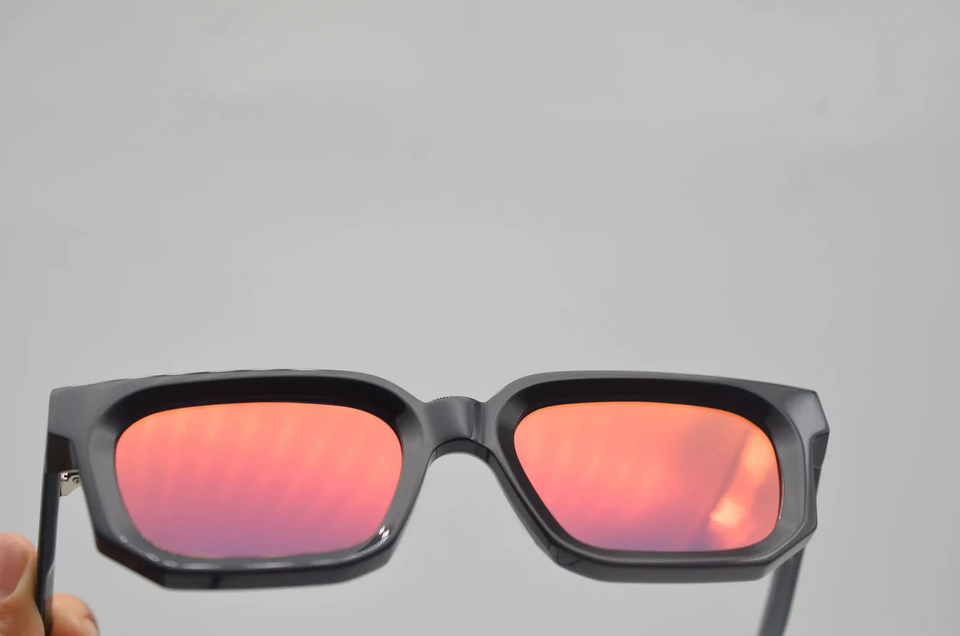Lunettes Volcan Rouge